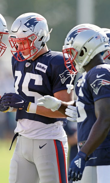Brady gives Vrabel small trophy for Titans' win over Pats
